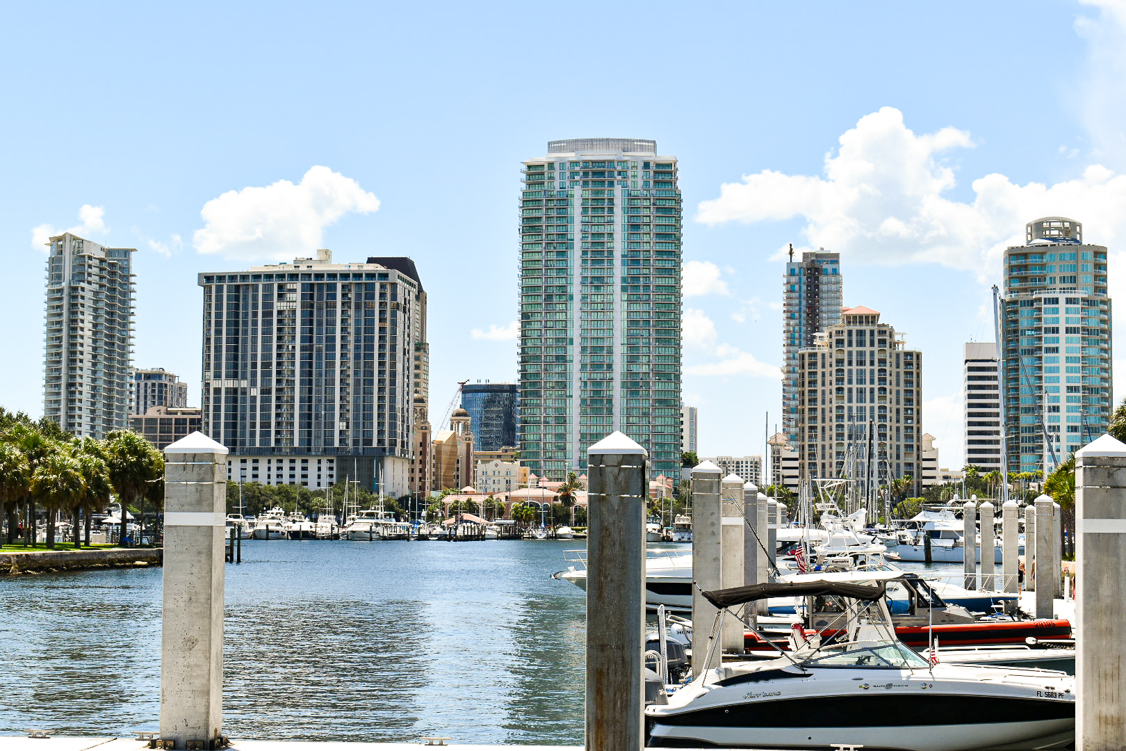 St. Petersburg, FL skyline